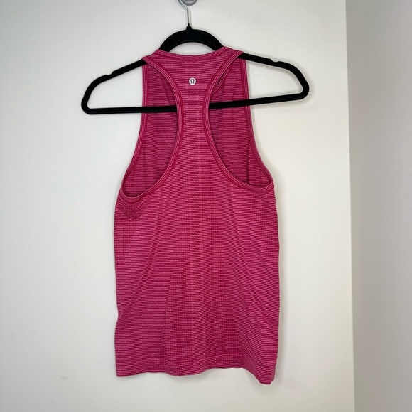 Lululemon Run Swiftly Tech Tank Top Size 4 Tonka Stripe Bumble Berry Purple GUC - Picture 4 of 6